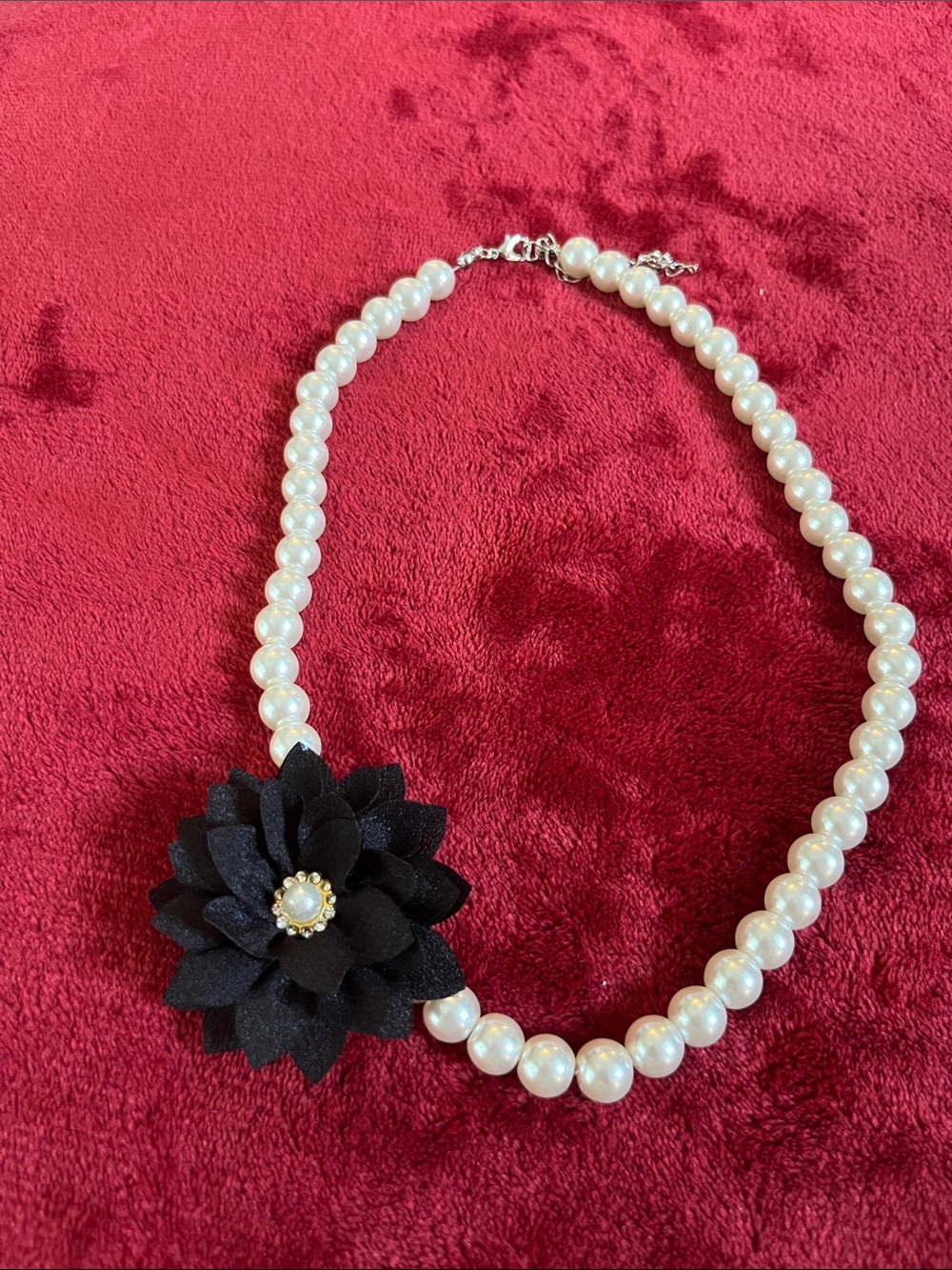 Pearl Beaded Necklace with Black Flower Accent